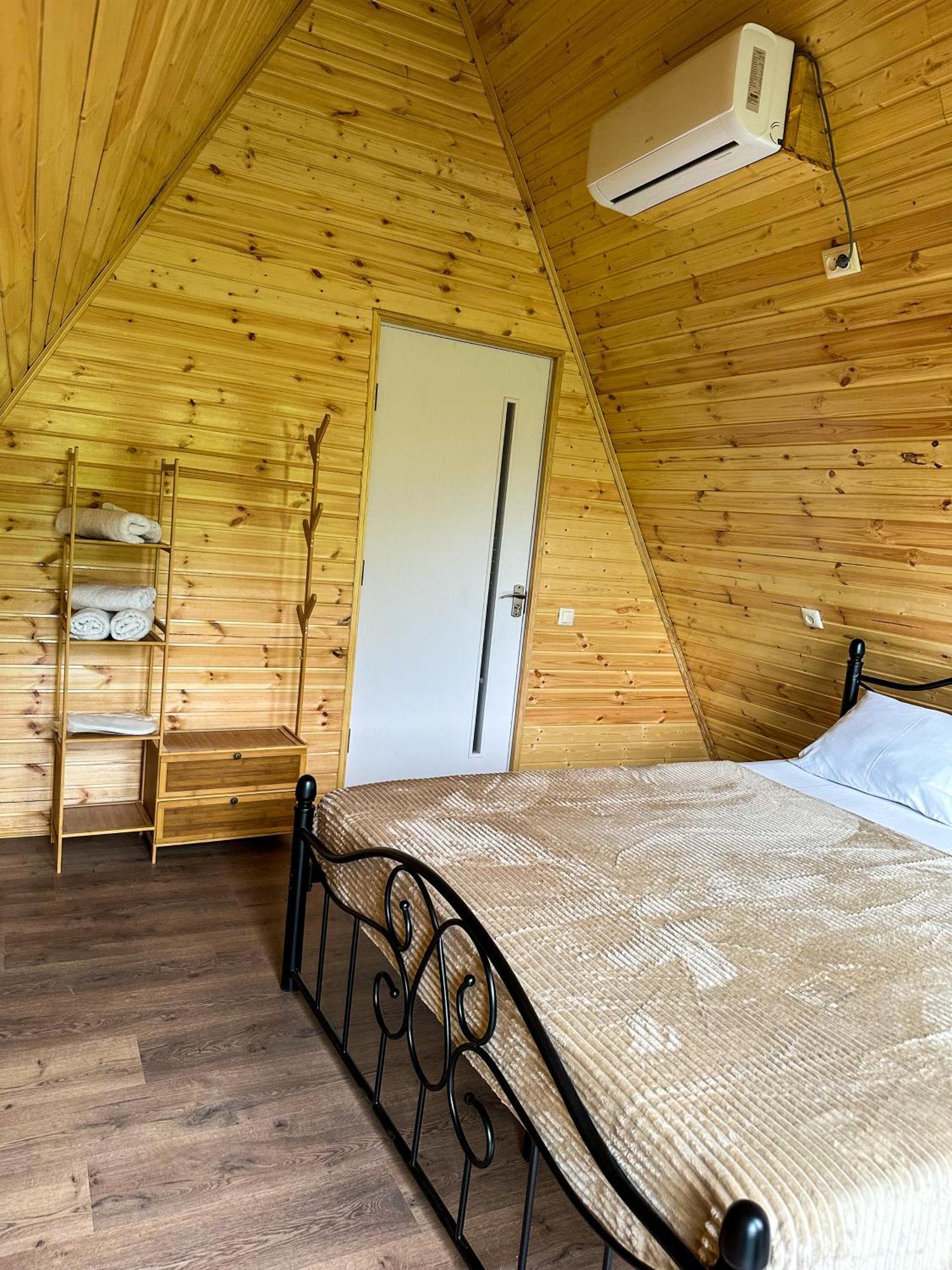 Martvili Canyon Cottage Buitenkant foto